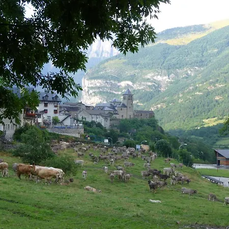 Ξενοδοχείο Bellavista Ordesa *